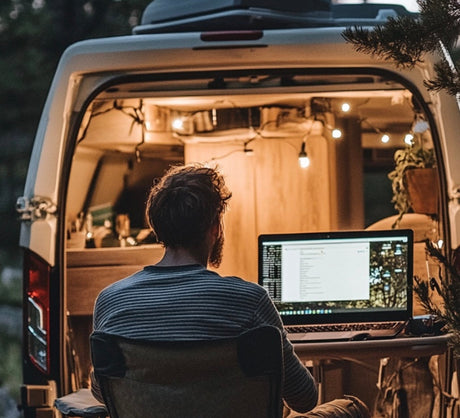 Digital nomad en Vanlife: trends met overeenkomsten